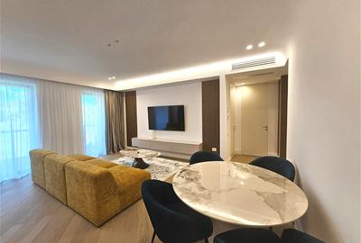 Apartament cu 3 camere semidecomandat, mobilat în Pipera
