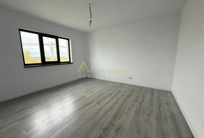 Vila individuala ~ 4 camere 2 bai ~ pod ~ incalzire pardoseala - 10