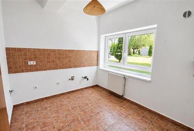 De vanzare - apartament 2 camere, Avantgarden 1 - 11
