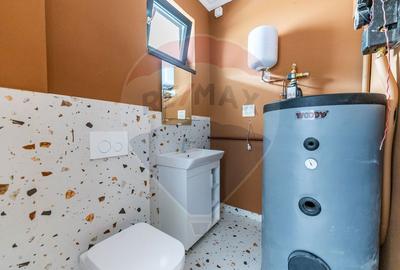 Apartament cu terasă și 2 parcări - Complex nou central - 16