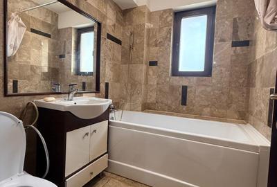 Centru Civic - UMF , lângă clădirea LEON , apartament 2 camere 50 mp - 7