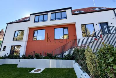 Duplex cu arhitectura contemporana si gradina in  Gruia - 2
