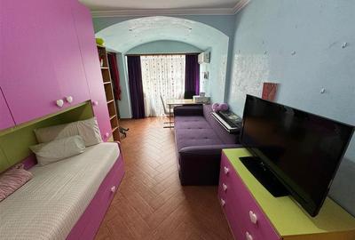 Apartament 3 camere, etaj 2, zona ultracentrala, renovat complet - 12