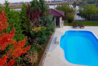 De vanzare Casă / Vilă cu 9 camere la lac cu piscina - 2