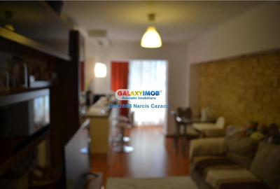 Apartament 3  camere etaj 5 ,70 mp , centrala termica - 9
