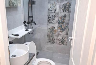 Garsoniera RENOVATA de la placa, CT, AC, mobila la comanda, utilata, etaj 2 - 9
