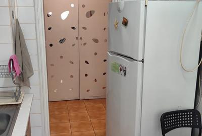 Ap 3 cam, et 1/10, bloc anvelopat,vizavi de Veranda Mall, Obor, metrou 5 min - 11