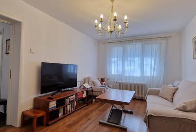 Pajura - Jiului -  metrou -  Apartament  2 camere - mobilat - renovat  - modern - 4