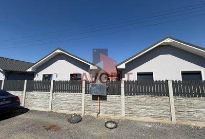 Comision 0 Cumparator| Duplex | Toate utilitatile | Asfalt | Mobilat| - 1