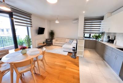 Apartament cu 3 camere, mobilat în Pipera