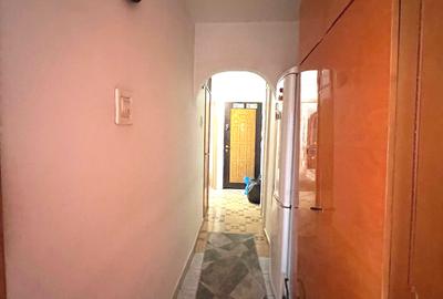 Apartament 3 camere 68mp Bradet -garaj langa bloc Pret 88.000eur neg - 6