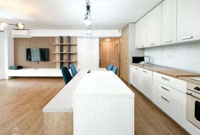 Apartament cu 3 camere semidecomandat în Iancu Nicolae