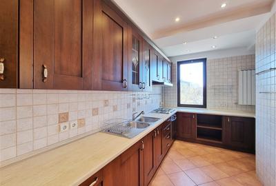 Unfurnished 3-Bedroom Apartment | Arch of Triumph - Kiseleff | Garage & Storage - 6