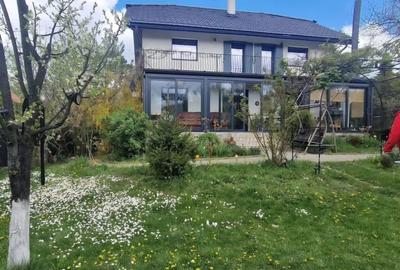 Casă individuală cu 5 camere în Făget