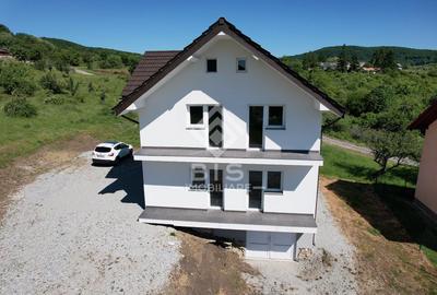 Vilă S+P+M de Vânzare | Bistrița, Zona DN17C (lângă Pico Verde) - 4