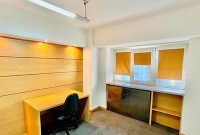 Spatiu Birouri de lux 5 camere zona Unirii 2 bai 4x balcoane - 3