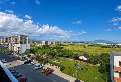 Zona Linistita | Loc de Parcare Inclus