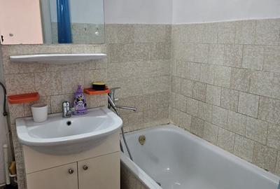Parcul Trandafirilor, garsoniera in bloc de apartamente, loc parcare - 13