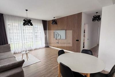 Penthouse cu 3 camere semidecomandat, mobilat în Iris