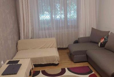 Apartament cu 2 camere semidecomandat în City Park Mall