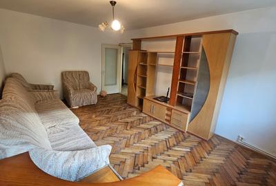 2camere Nae Leonard, etaj 1, Pret 1800 Lei/Luna - 2
