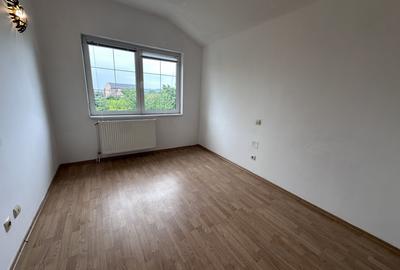 CASA DE INCHIRIAT I 4 CAMERE I 2 BAI I BUCATARIE I CETATE I NEMOBILATA - 2