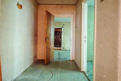 Vanzare apartament 4 camere, de renovat, Gorjului - 9
