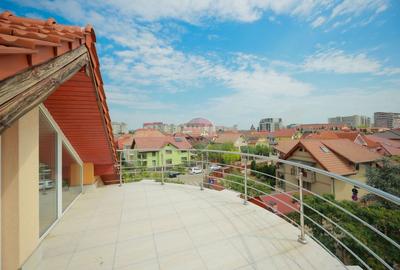 Apartament la mansardă – peste 140 mp utili | 3 dormitoare | Nufărul - 22