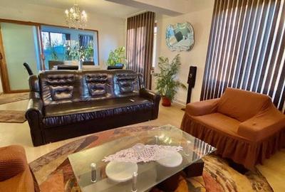 Vanzare Vila sau Casa de vacanta 7 camere Teren 1320mp Breaza - 9