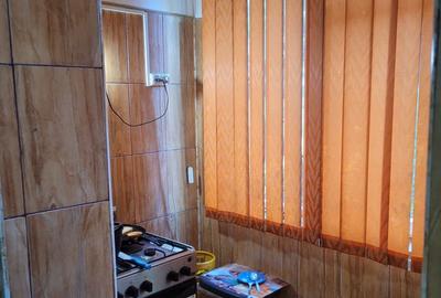 APARTAMENT 2 CAMERE DECOMANDAT CONFORT MAXIM ZONA POARTA 6 - 7