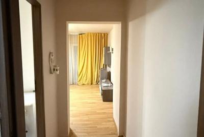 De vanzare direct de la proprietar ap. 2 camere, Et. 1, Str. Munteniei - 11
