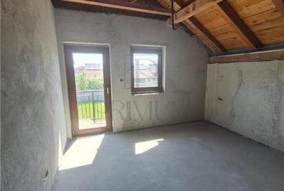 Casa Individuala - intabulata - la gri - zona foarte buna - 12