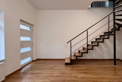 Spatiu comercial de inchiriat, 50 mp, zona Piata Cipariu - 10