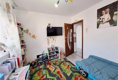 Apartament cu 2 camere renovat – Strada Mioritei | Etaj 3 | Izolat, centrala pro - 8