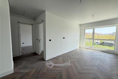 Apartament cu 2 camere decomandat în Tătărași