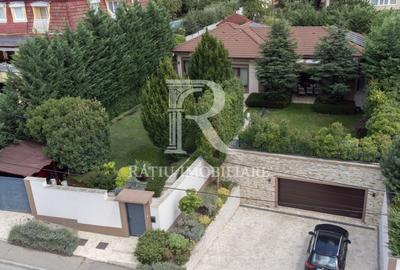 Casă individuală cu 4 camere în Spitalul Județean