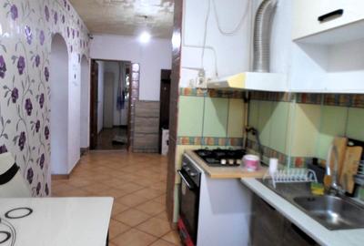 Vanzare apartament 3 camere in Ploiesti, zona Sud - Democratiei - 1