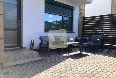 Casa moderna cu 3 camere 2 bai balcon si curte privata in Turnisor - 1
