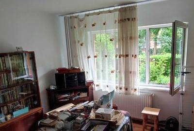 Apartament cu 2 camere nedecomandat în Astra