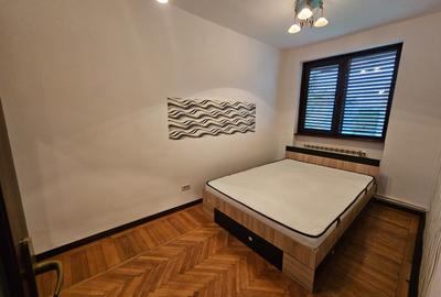 Apartament 3 camere- – ultracentral- mobilat și utilat - 4