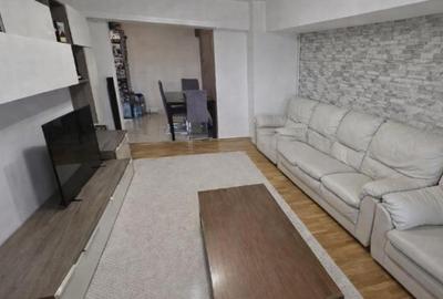 Apartament 3 camere 1996 Bd Unirii Piata Alba Iulia SUPERB - 2