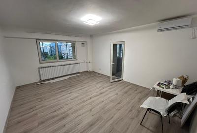 Garsonieră decomandată în Calea Călărașilor