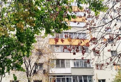 Garsoniera Stefan cel Mare- et 2- bloc 1980 - 2