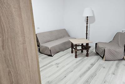 Apartament cu 2 camere semidecomandat în Parcul Carol