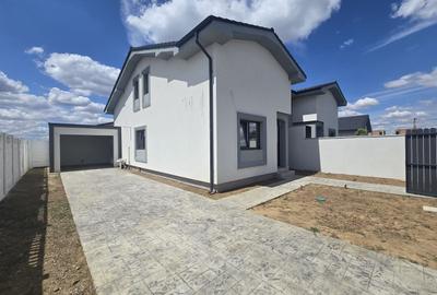 Duplex cu 3 camere în Moșnița Nouă