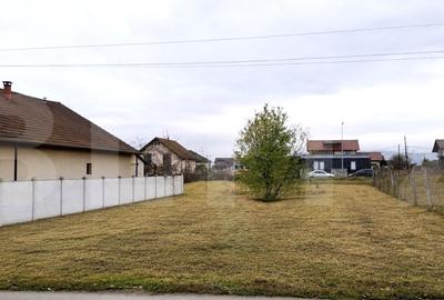 Teren Construcții intravilan de 438 mp, în Micești