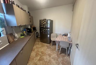 Apartament 2 camere decomandat, mobilat, utilat, metrou Berceni - 5