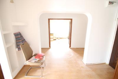 4dec. Micro 17, str. Frunzei, F-uri, 98mp, bloc 1995 - 5