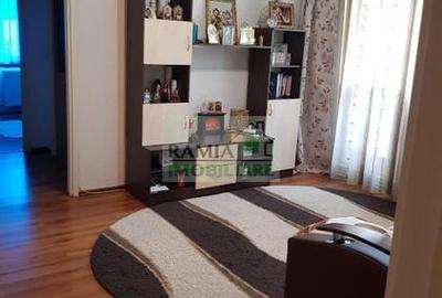 Apartament 2 camere, zona Planete, Etaj 2, 50 mp, Mobilat si Utilat - 1