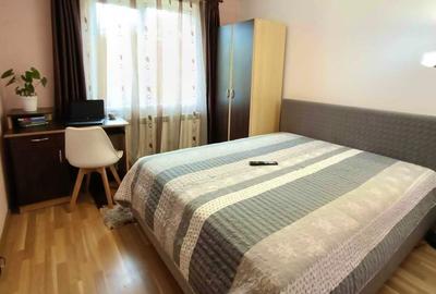 Apartament cu 2 camere decomandat în Dristor